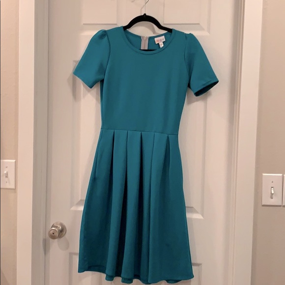 LuLaRoe Amelia Dress - Picture 1 of 3